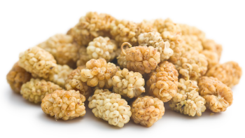 Getrocknete weiße Maulbeeren